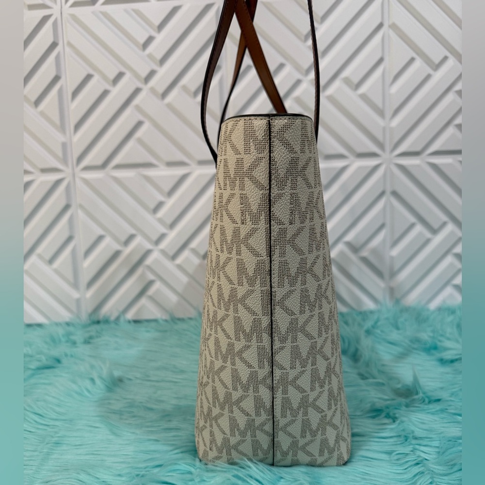 Michael Kors Savannah Large Saffiano Leather Tote NWT - Picture 3 of 11